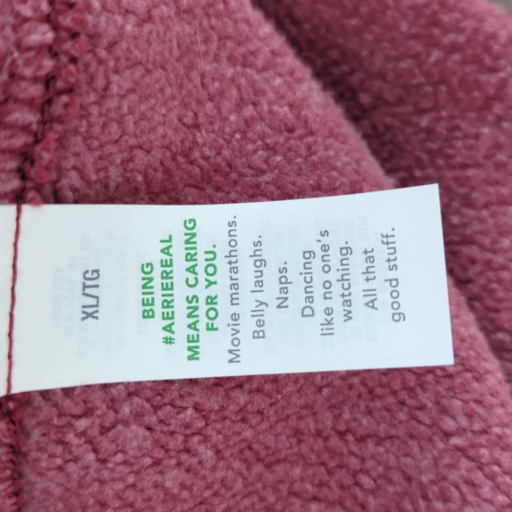 Aerie Red Oh Snap Sweatshirt NWT - Picture 7 of 10